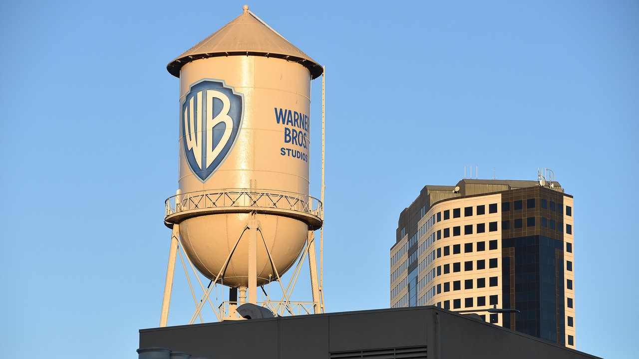 Rebranding HBO Max odbił się negatywnie na Warner Bros., utracono masę subskrybentów, źródło grafiki: Flickr, Chris Yarzab.