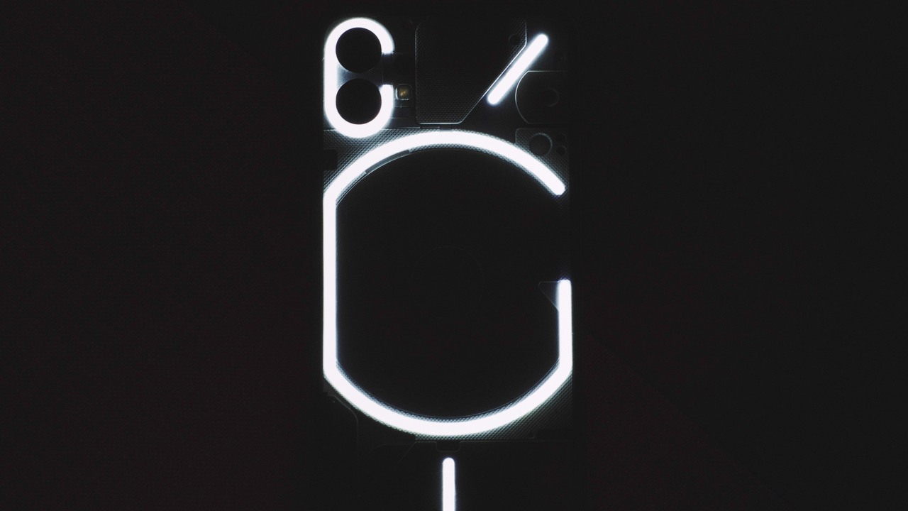 Nothing zahaczy wkrótce o klientów z mniejszym budżetem, źródło grafiki: Unsplash | Melvin Lauber.