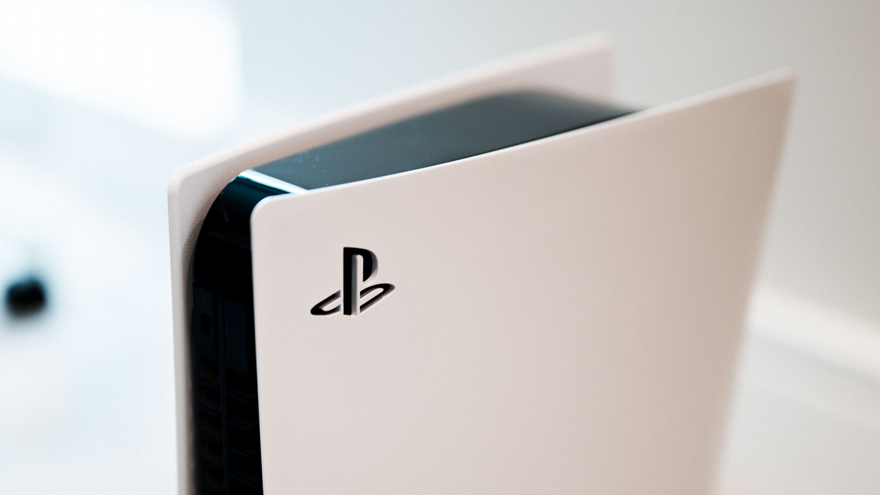 Sony rozpoczęło testy nowej funkcji PS5, to streaming w 4K, źródło grafiki: Charles Sims / Unsplash.