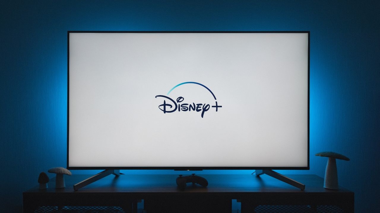 Idąc śladami Netflixa, Disney Plus będzie walczył z dzieleniem haseł, źródło grafiki: Unsplash | Thibault Penin..