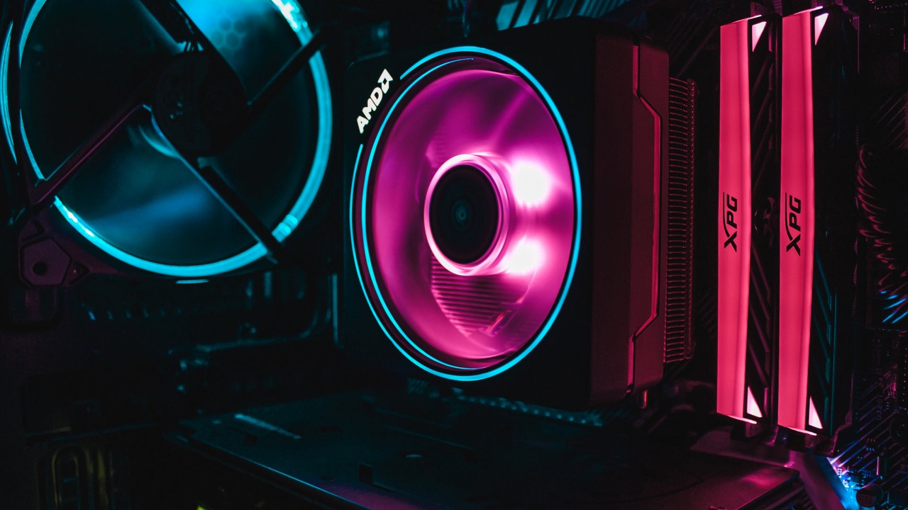 Potężne karty graficzne od AMD mogą wkrótce trafić do laptopów, źródło grafiki: Unsplash | Nassim Allia.