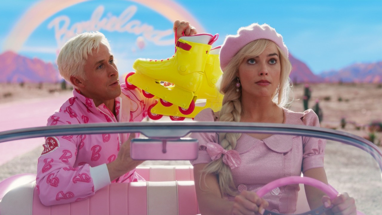 Barbie jest nie do zatrzymania. Pobiła rekord Mrocznego Rycerza Christophera Nolana, źródło grafiki: Barbie, reż. Greta Gerwig, Warner Bros. 2023..