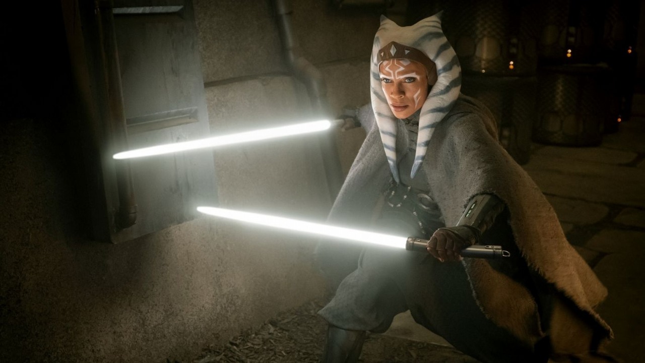 W Ahsoce możemy liczyć na wyraźne samurajskie wpływy, które są istotą Star Wars, źródło grafiki: Ahsoka; Dave Filoni; Disney+; 2023.