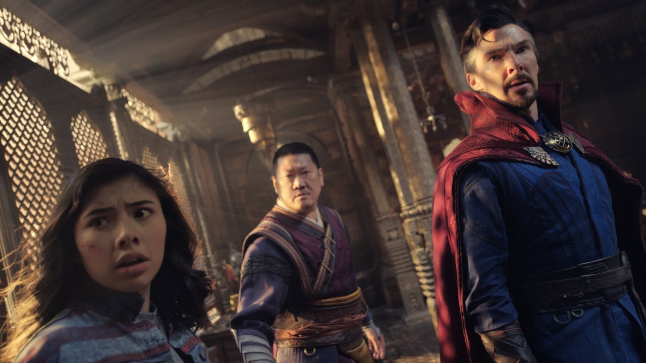 Fani Marvela podzielili się pomysłami, jak ocalić MCU, źródło grafiki: Doktor Strange w Multiwersum Obłędu, Sam Raimi, Marvel Studios, 2023..