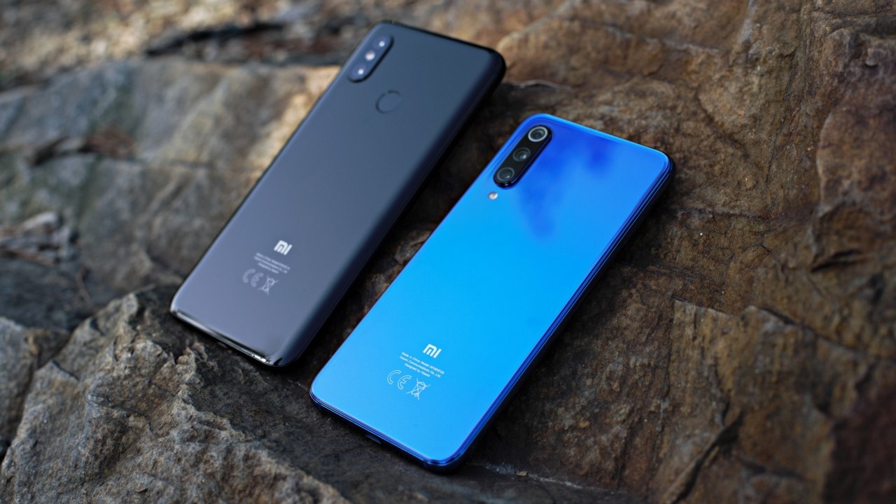 Sprawdź, czy Twój smartfon Xiaomi stracił wsparcie i aktualizacje, źródło grafiki: Mateusz Tworuszka / Unsplash.