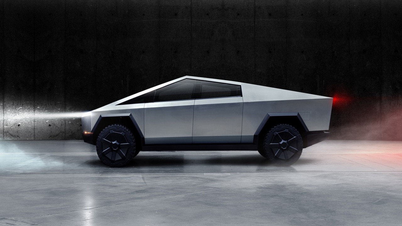 Elon Musk niezadowolony z jakości wykonania Cybertrucka, chciałby dokładności jak w LEGO, źródło grafiki: Tesla.
