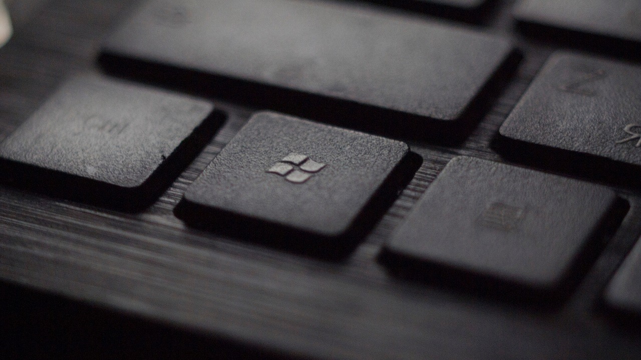 Ta aktualizacja Windowsa może psuć Ci komputer, jeśli masz stary procesor, źródło grafiki: Unsplash | Tadas Sar..