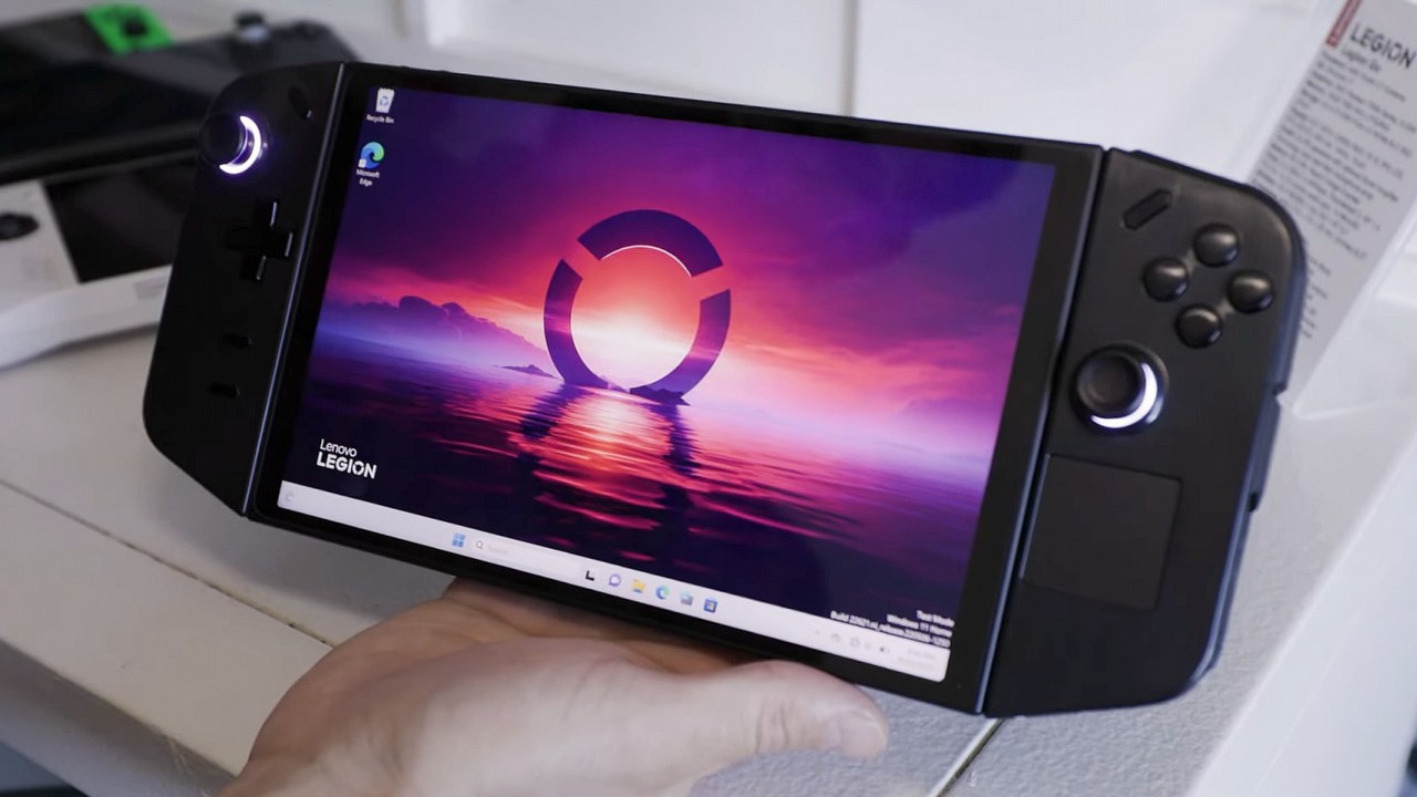 Lenovo Legion GO z trybem FPS - kontroler posłuży jako myszka, źródło grafiki: PCWorld.