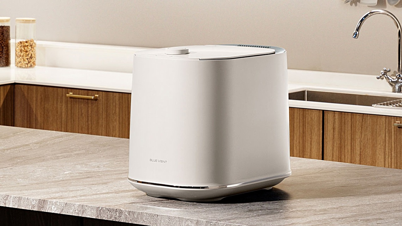 Najnowsze domowe urządzenie z AI przerobi Twoje śmierdzące bioodpady na przydatny nawóz, źródło grafiki: BLUE VENT MUMU.