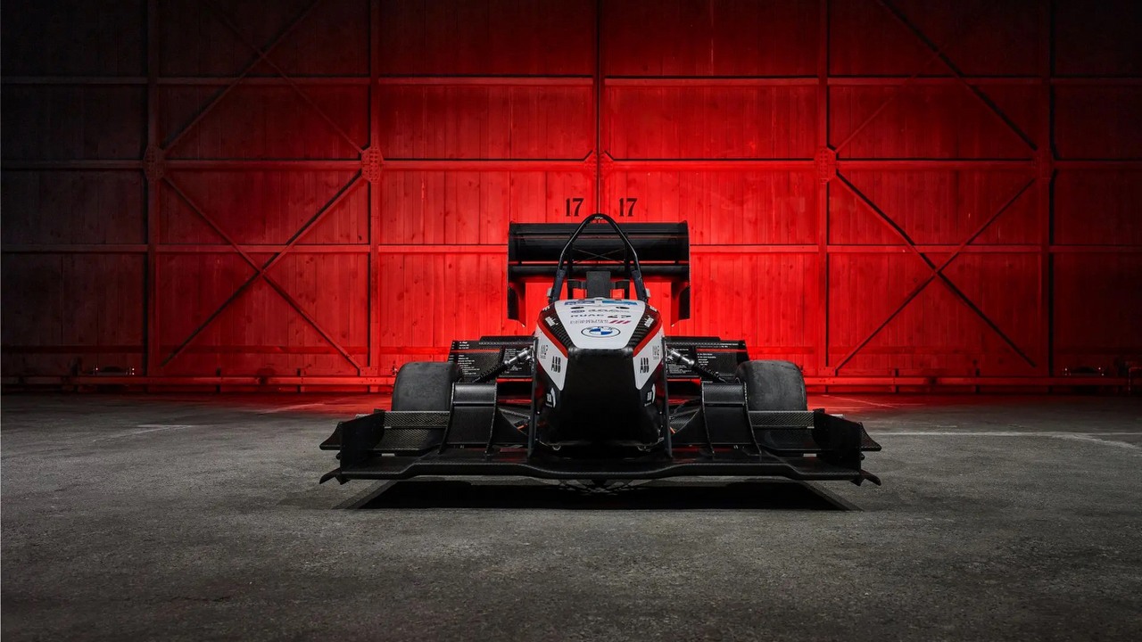 Do setki poniżej sekundy - nowy rekord przyspieszenia pojazdem elektrycznym, źródło grafiki: AMZ Racing.