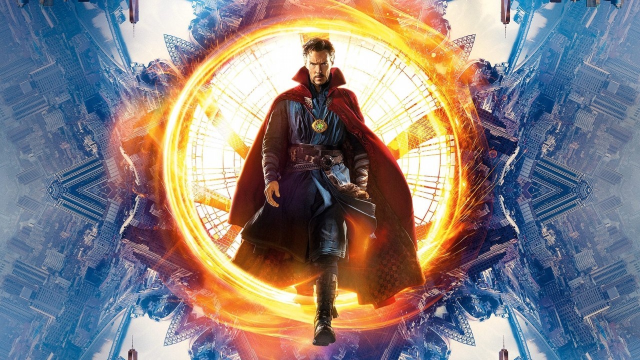 Marvel odrzucił kontrowersyjny projekt Guillermo del Toro, w którym Doktor Strange miał być „alkoholikiem i zhańbionym lekarzem”, źródło grafiki: Doktor Strange; reż. Scott Derrickson; Walt Disney Studios Motion Pictures; 2016.