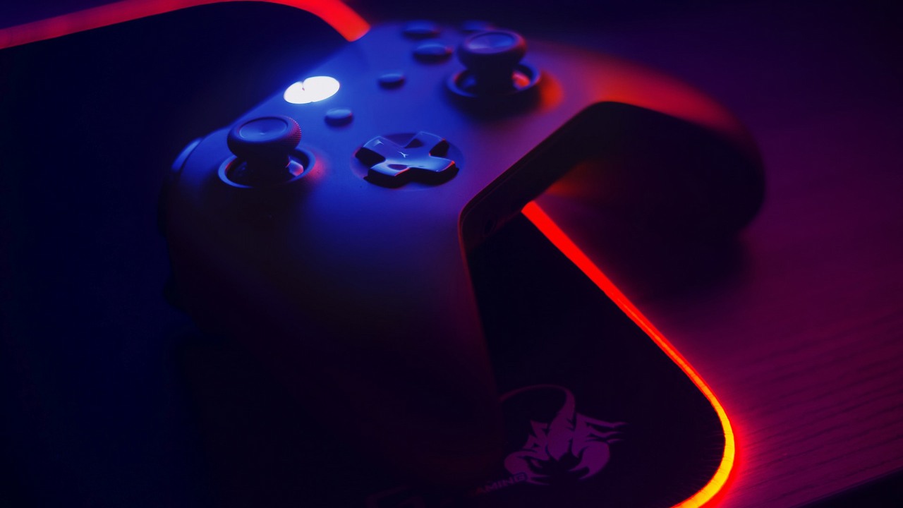 Kolejny Xbox i nowa wersja Xbox Series X ujawnione w wycieku dokumentów Microsoftu, źródło grafiki: Unsplash | Jose Gil.