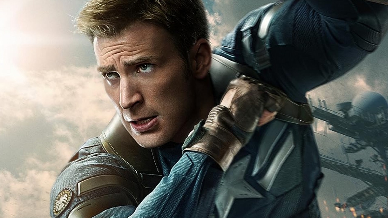 Chris Evans zgadza się z Quentinem Tarantino w kwestii kina superbohaterskiego. Ale nie sądzi, by na tym polegał problem tych filmów, źródło grafiki: Kapitan Ameryka: Zimowy żołnierz, reż. Anthony i Joe Russo, Marvel Studios, 2014.