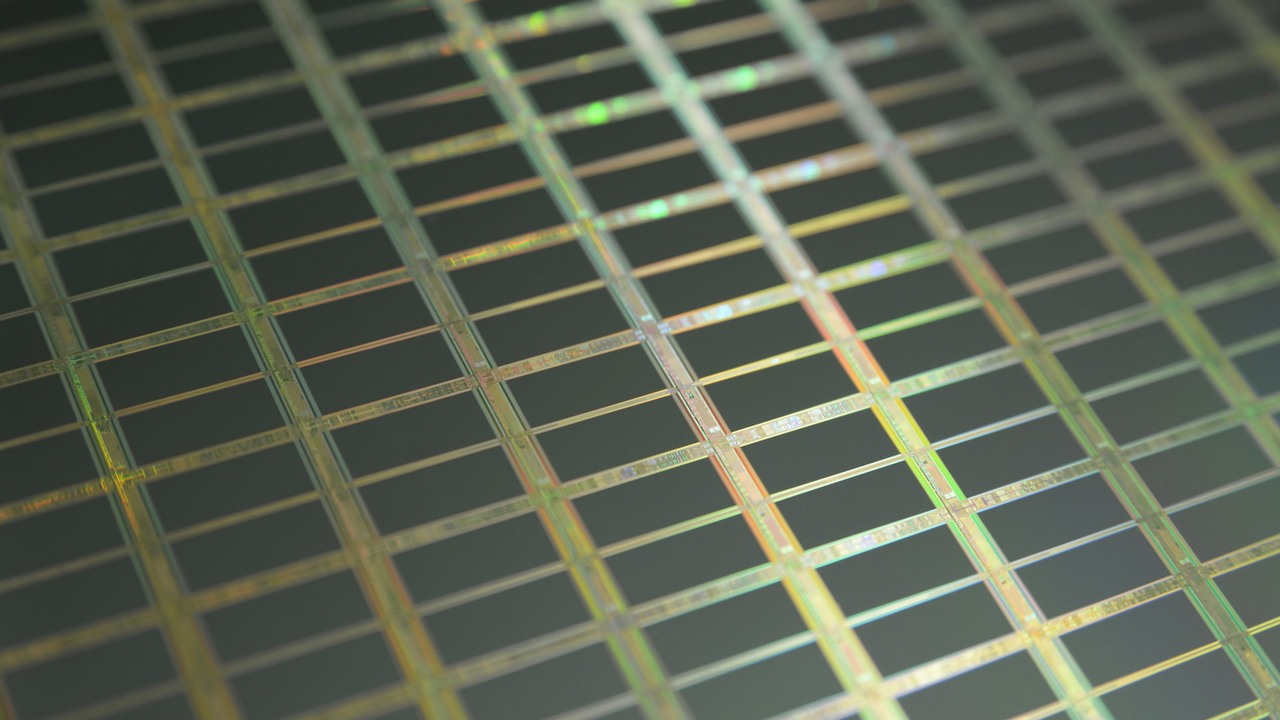 Apple nie chce procesorów 3 nm, bo spadło zapotrzebowanie na produkty firmy, źródło grafiki: Unsplash | Laura Ockel.