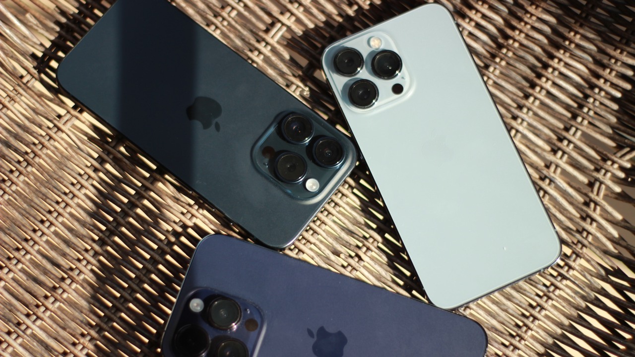 USB-C w iPhone'ach może powodować problemy w łączeniu z samochodem, źródło grafiki: Unsplash | Sophia Stark.