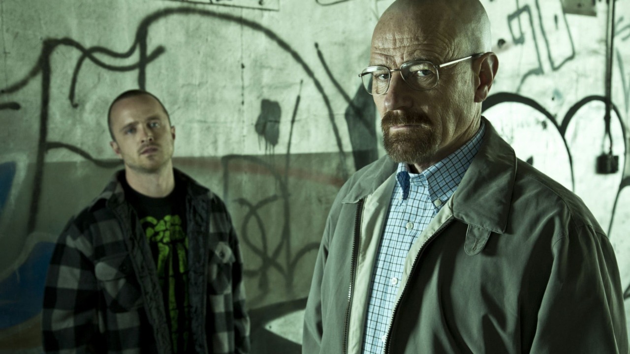 Breaking Bad mogło zakończyć się inaczej. Tak wyglądałby alternatywny finał przebojowej serii, źródło grafiki: Breaking Bad, Vince Gilligan, AMC, 2008..