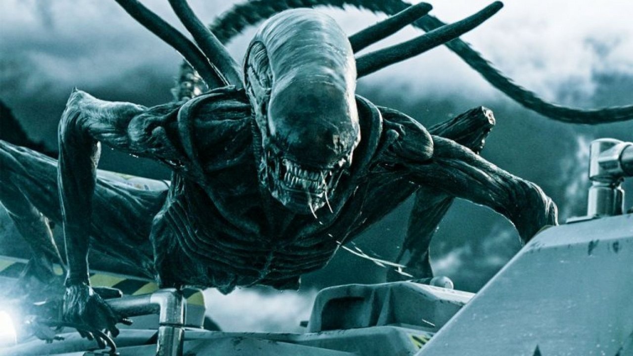 Nowy Obcy jest „za***iście dobry” według Ridleya Scotta, źródło grafiki: Obcy: Przymierze, Ridley Scott, Twentieth Century Fox Film Corporation, 2017.