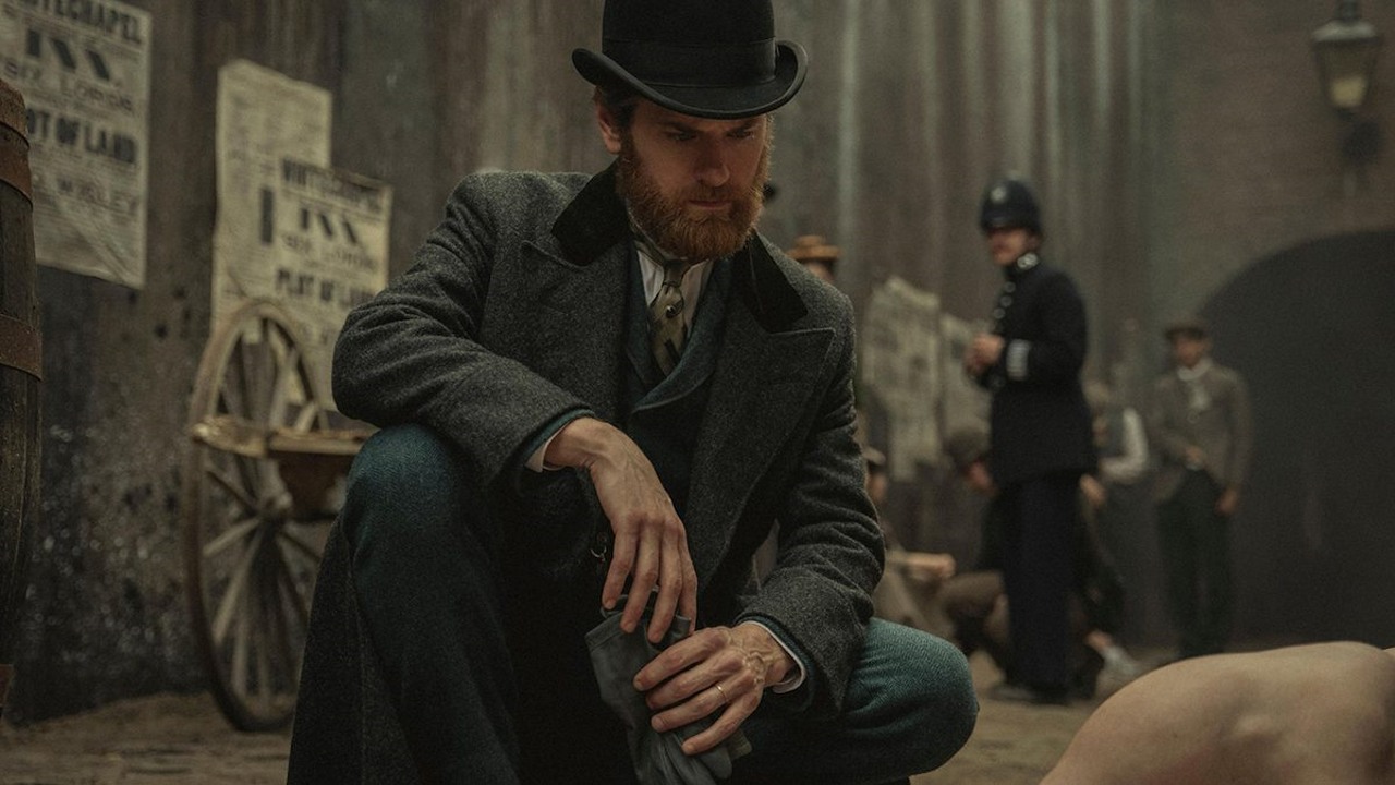 Ciała Netflixa to nowy serial sci- fi, w którym rożne epoki łączy jeden spisek i ta sama intrygująca zbrodnia, źródło grafiki: Ciała, Paul Tomalin, Netflix, 2023.