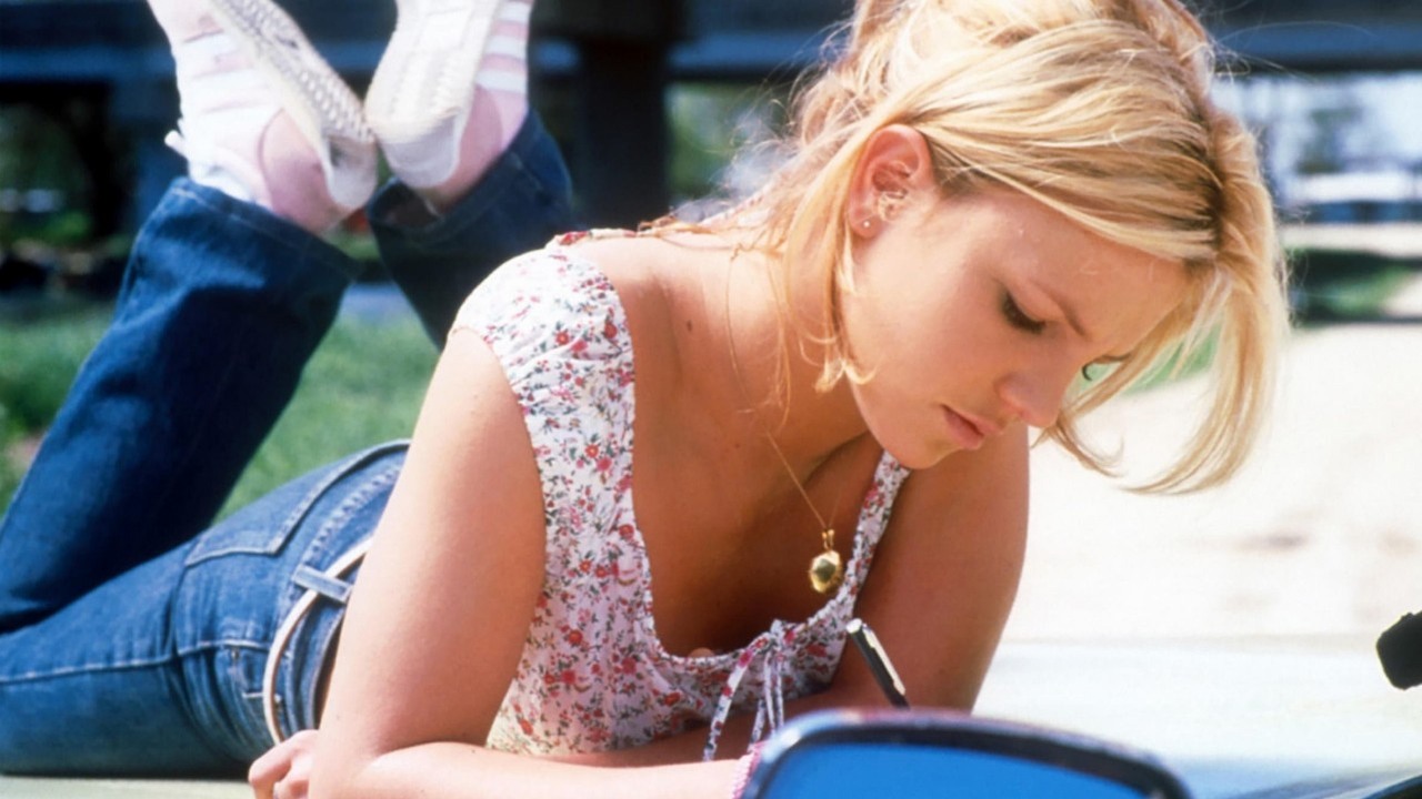 Producentka filmu z Britney Spears sprzed 21 lat wspomina, jak jej zespół ponoć zmuszał ją do 18 godzin pracy, źródło grafiki: Crossroads – Dogonić marzenia; reż. Tamra Davis; Paramount Pictures; 2002.