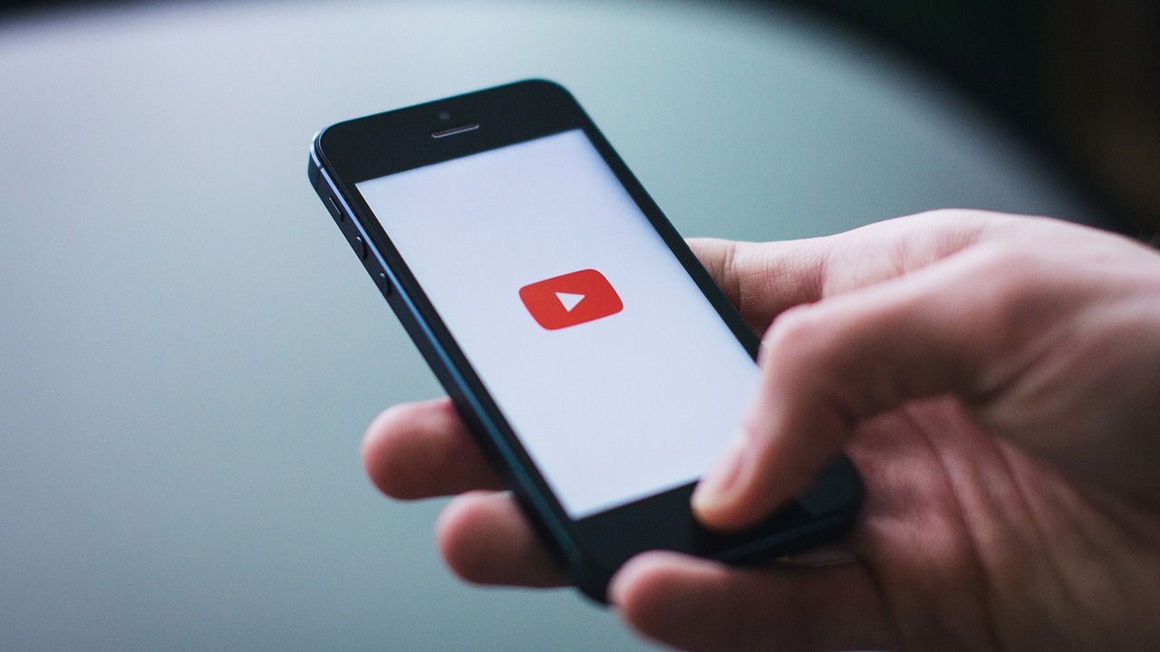 YouTube Premium zmienił cenę, rozpoczęła się globalna kampania przeciwko adblockom, źródło grafiki: StockSnap/Pixabay.