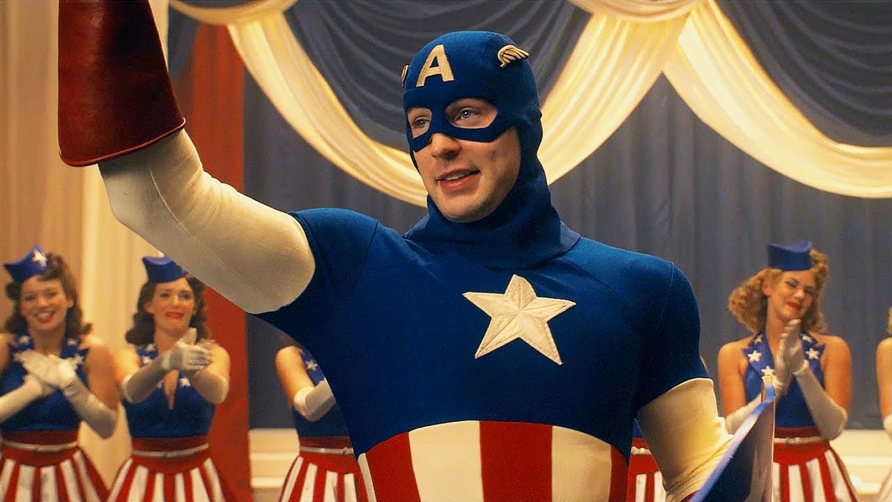 „Podpisałem wyrok śmierci”. Chris Evans był przekonany, że Kapitan Ameryka będzie kiepskim filmem, źródło grafiki: Kapitan Ameryka: Pierwsze starcie, Joe Johnston, Marvel Studios, 2011.