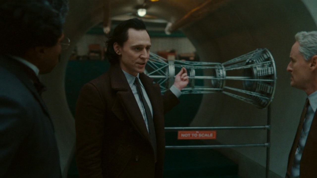 Loki ma w MCU nową, ważną rolę. Jedna decyzja bohatera miała wielkie znaczenie dla Multiwersum, źródło grafiki: Loki; Michael Waldron; Disney+; 2021.