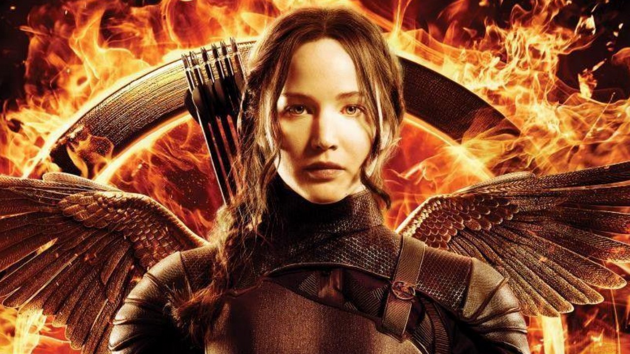 Gdzie obejrzeć Igrzyska śmierci? Serię o Katniss Everdeen znajdziesz w streamingu, źródło grafiki: Igrzyska śmierci: Kosogłos. Część 1, reż. Francis Lawrence, Lionsgate, 2014.