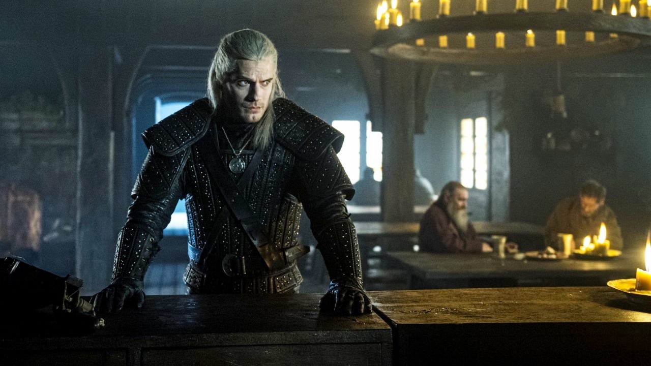 Ekipa Wiedźmina Netflixa dostawała od Andrzeja Sapkowskiego pomysły, ale nie słuchano go, źródło grafiki: Wiedźmin; Lauren Schmidt Hissrich; Netflix; 2019.