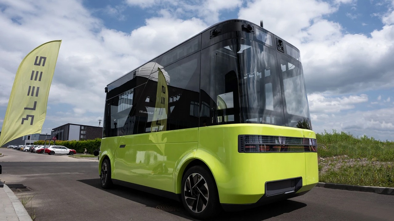W Gliwicach można już jeździć autonomicznym autobusem; to nowy projekt polskich inżynierów, źródło grafiki: Blees.