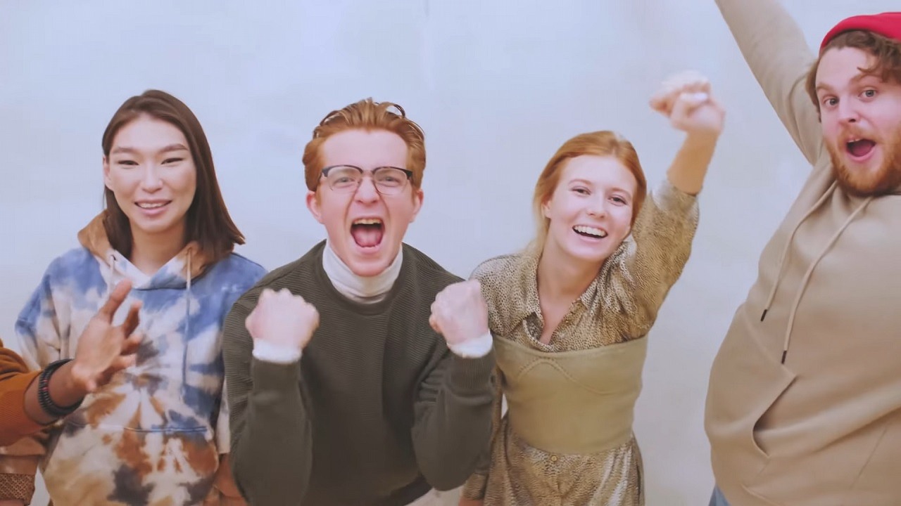 Weterani Rockstar Games dołączyli do tajemniczego projektu Dana Housera. Współtworzyli serie GTA i RDR [Aktualizacja], źródło grafiki: Absurd Ventures.