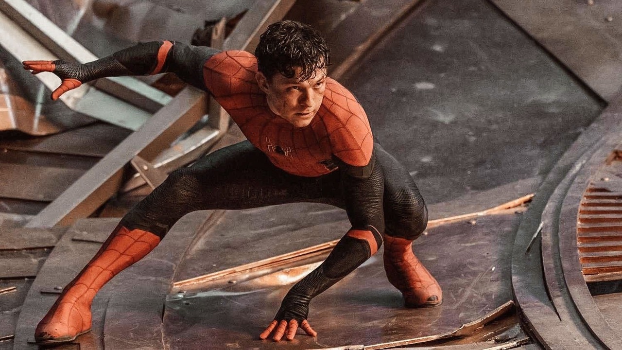 Tom Holland przyznał, że trwają rozmowy o Spider-Manie 4, ale „nie chce robić kolejnego filmu tylko po to, żeby powstał”, źródło grafiki: Spider-Man: No way home, reż. Jon Watts, Marvel Studios, 2021.