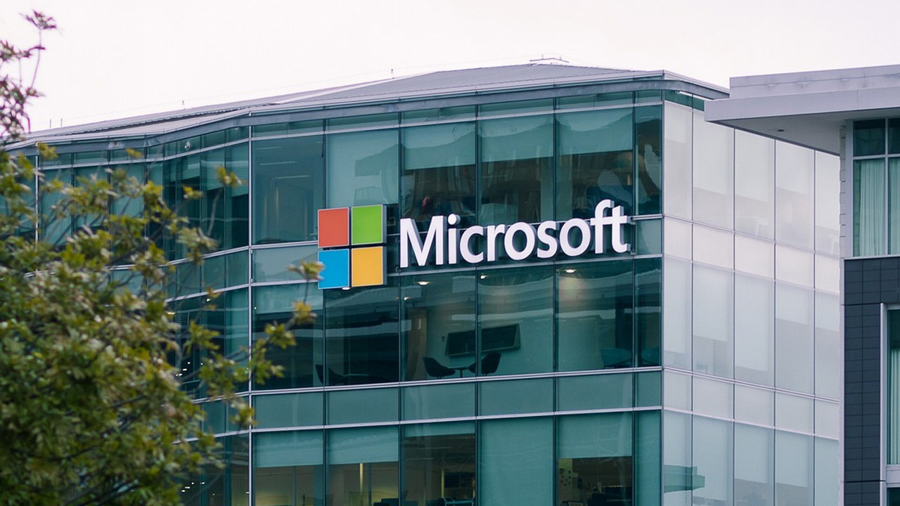 Wsparcie dla Windows 10 nie kończy się w 2025 roku, przyjdzie nam jednak za to zapłacić, źródło grafiki: Tawanda Razika/Pixabay.