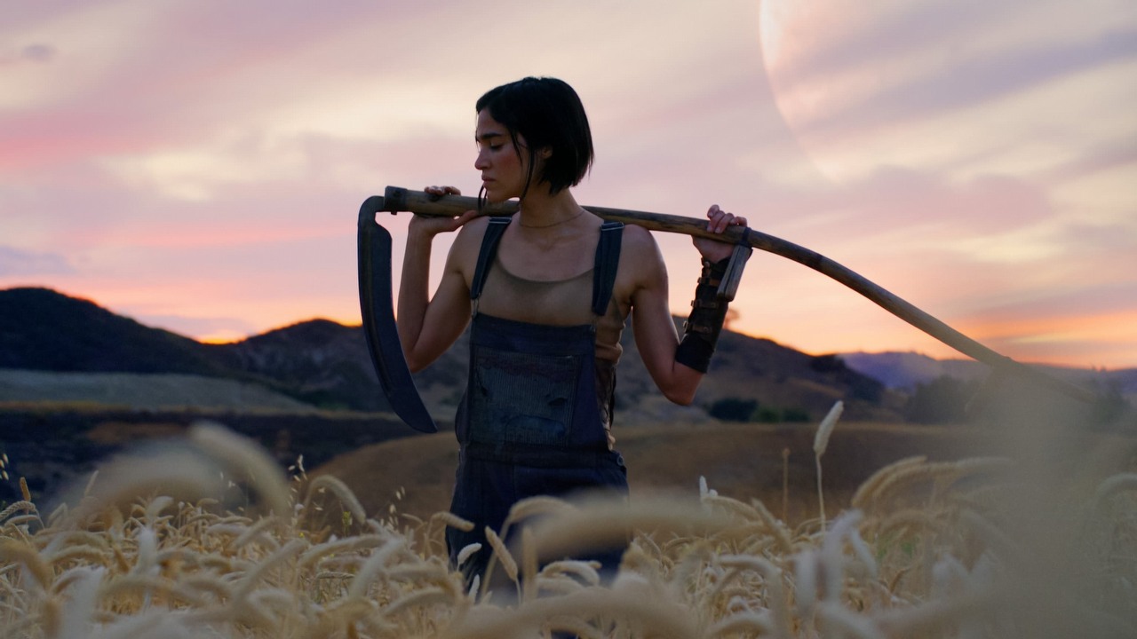 Zack Snyder miał pełną kontrolę nad Rebel Moon. „Udało nam się zrobić wszystko, co chcieliśmy”, źródło grafiki: Rebel Moon: Część 1 - Dziecko ognia, reż. Zack Znyder, Netflix, 2023.