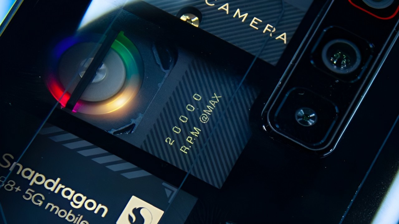 Tak prezentuje się Honor X50 Pro. Przeciek zdradził specyfikację smartfona, źródło grafiki: Zana Latif / Unsplash.
