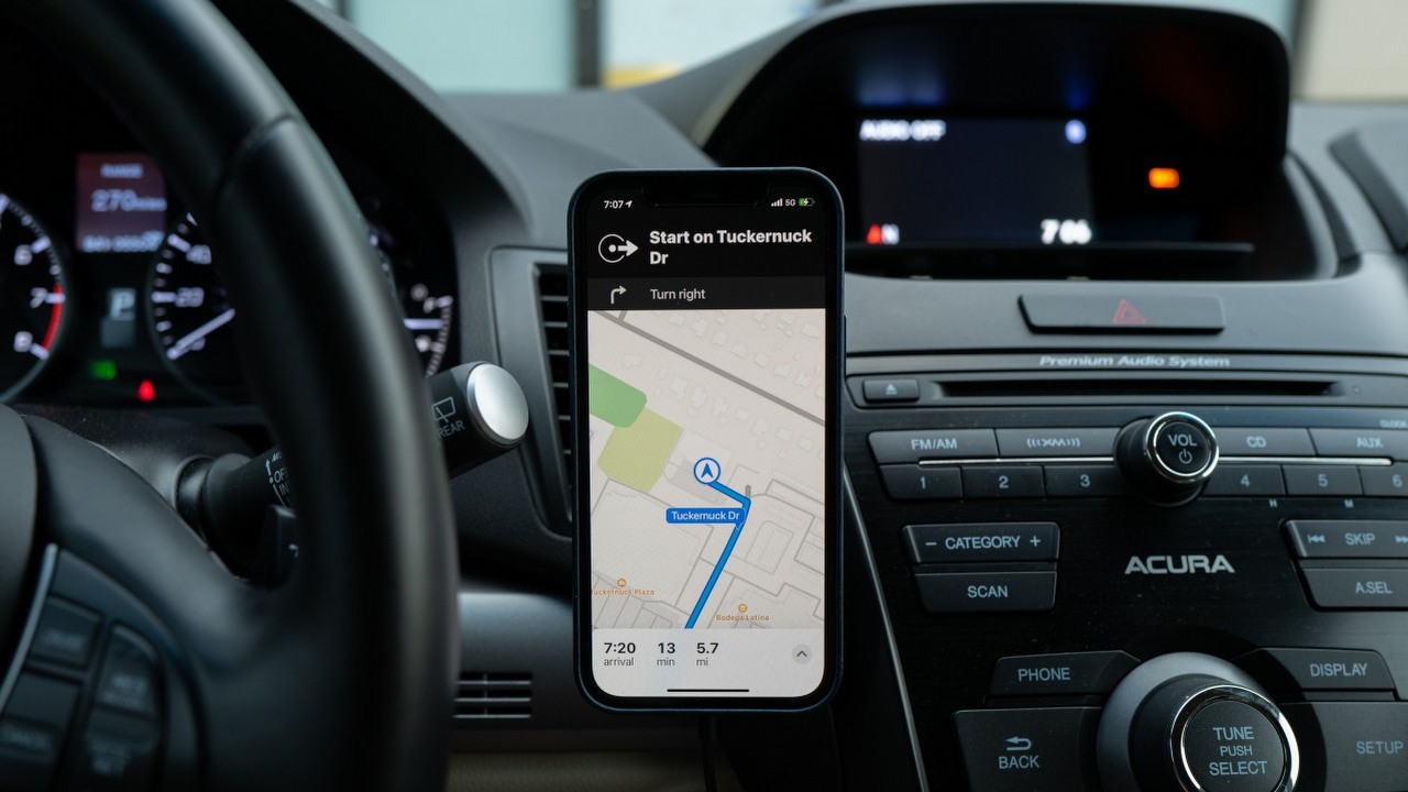 GPS w Polsce od kilku dni ma problemy, na wschodzie i północy kraju, źródło grafiki: Ravi Palwe / Unsplash.