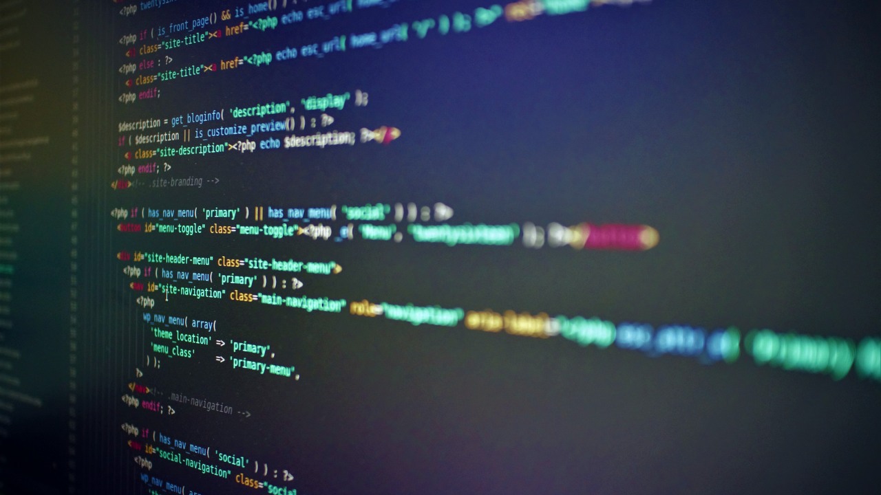 Zmarł Niklaus Wirth, światowy pionier informatyki, źródło grafiki: Unsplash | Javier Garcia Chavez.