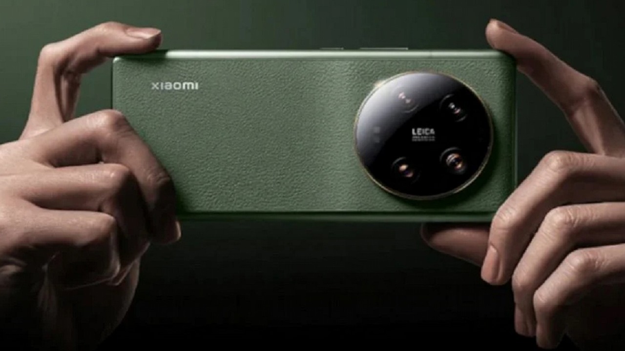 Xiaomi 14 Ultra dostanie ciekawy gadżet dla fanów fotografowania; może pełnić funkcję zewnętrznej baterii, źródło grafiki: Mi-Home.pl.