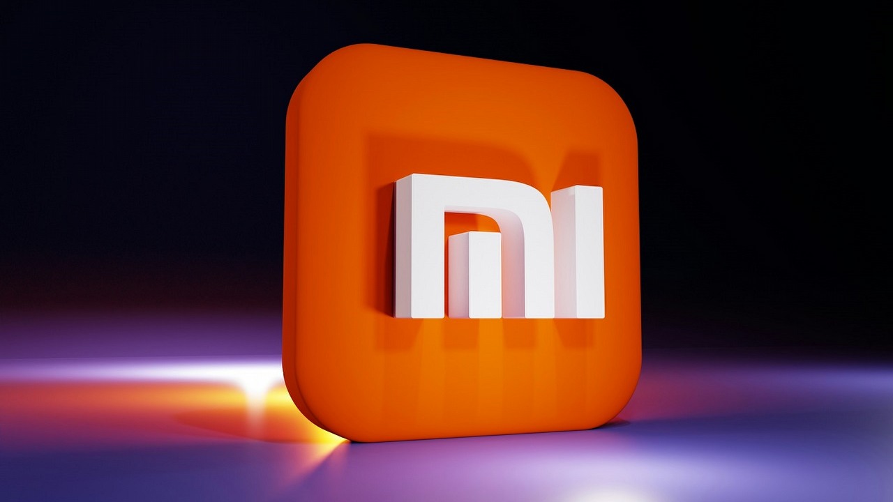 Xiaomi pozazdrościło Samsungowi Galaxy Flipa, pionowy składak będzie obsługiwał komunikację satelitarną, źródło grafiki: Unsplash | BoliviaInteligente.