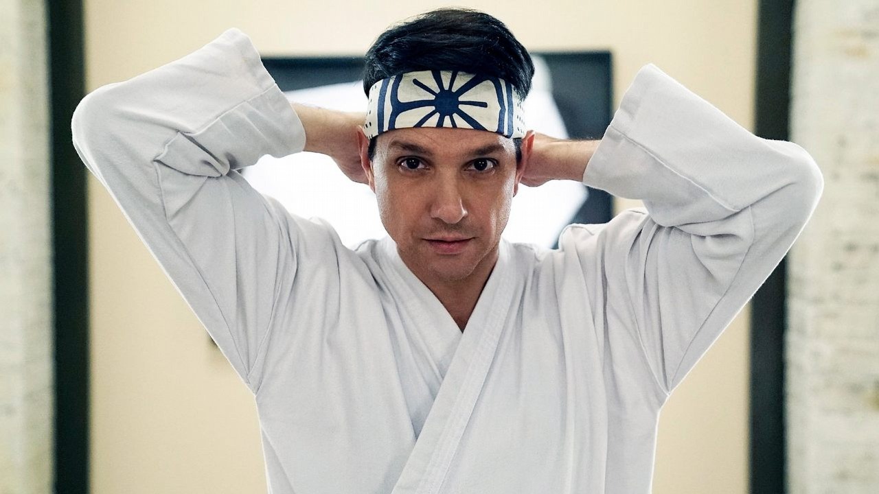 Zdjęcia do 6. i ostatniego sezonu Cobra Kai już rozpoczęte. Aktorzy zapowiadają finał w wielkim stylu, źródło grafiki: Cobra Kai, Jon Hurwitz, Netflix, 2018.