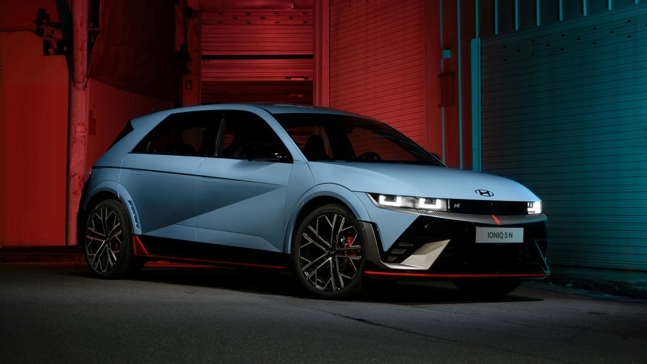 Samochody elektryczne, które pokonują 1000 kilometrów na jednym ładowaniu mogą być tuż za rogiem, źródło grafiki: Hyundai Motor Group / Unsplash.