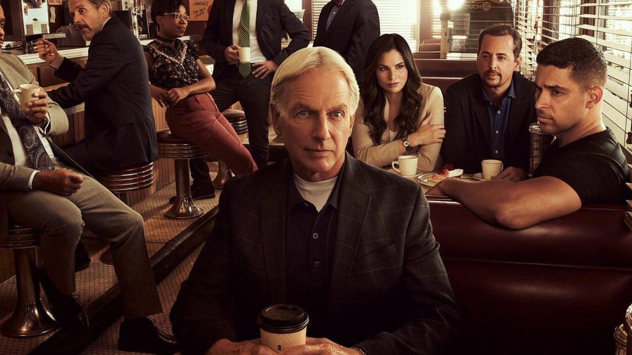 Agenci NCIS trafili na Netflixa. Od dziś obejrzysz cztery sezony ulubionego serialu kryminalnego Ameryki, źródło grafiki: Agenci NCIS, Donald P. Bellisario, CBS, 2003.
