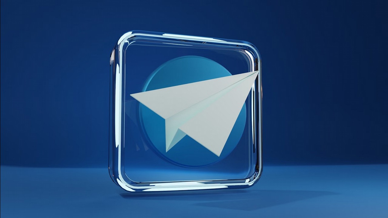 Czy Telegram jest bezpieczny?, źródło grafiki: Eyestetix Studio | Unsplash.