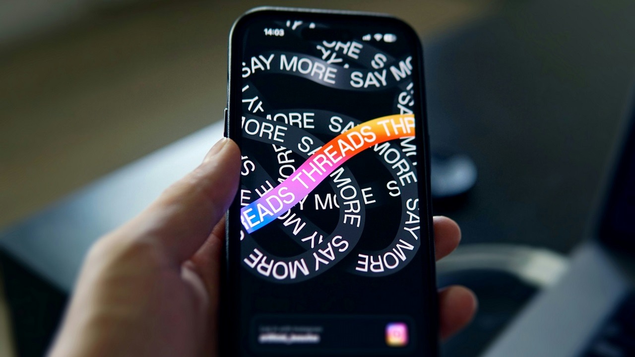 Threads stale się rozwija. Aplikacja otrzymała nowe funkcje, źródło grafiki: Unsplash | Azamat E..