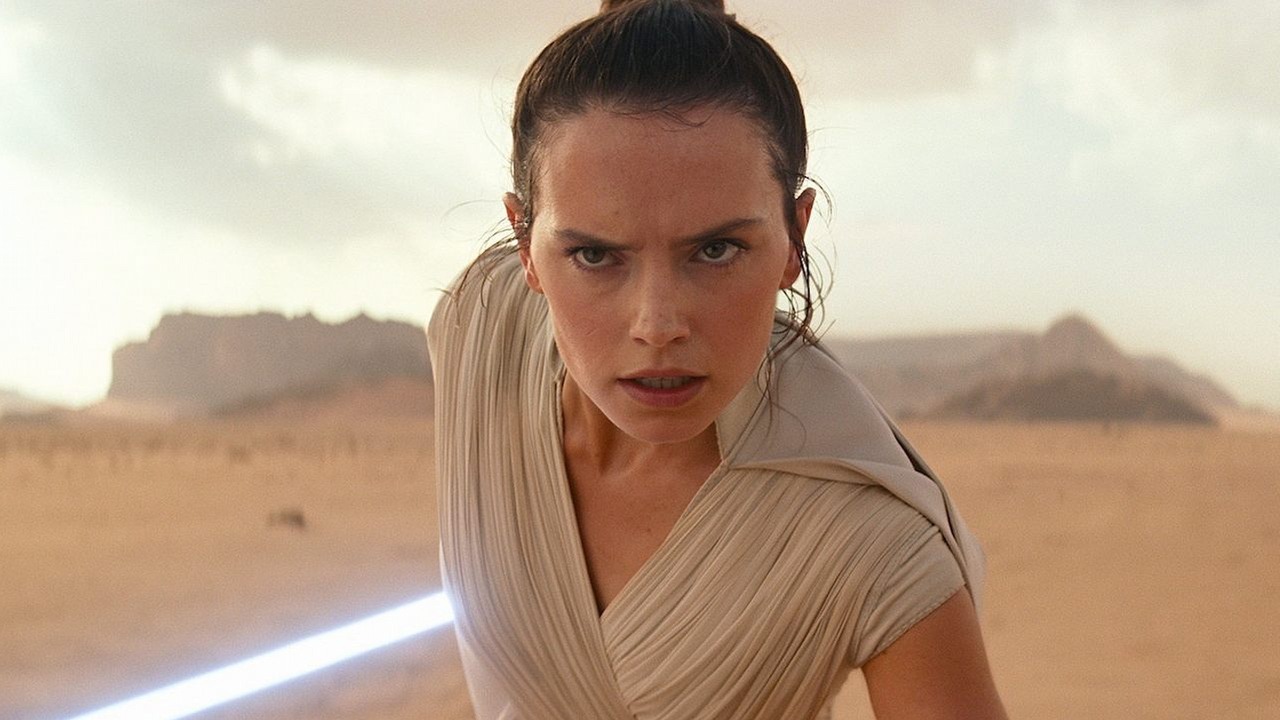 Daisy Ridley denerwuje się przed powrotem do roli Rey i zdradza nowe szczegóły dotyczące nadchodzącego filmu Star Wars, źródło grafiki: Gwiezdne wojny: część IX - Skywalker. Odrodzenie, J.J. Abrams, Disney, 2019.