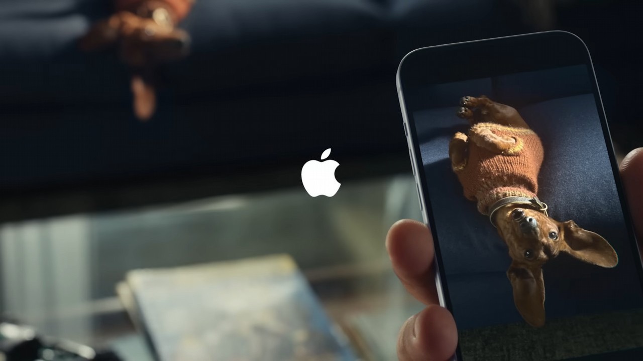 Apple znowu w formie, tym razem próbuje nas przekonać, że 128 GB to „mnóstwo miejsca” na zdjęcia i filmy, źródło grafiki: Apple.