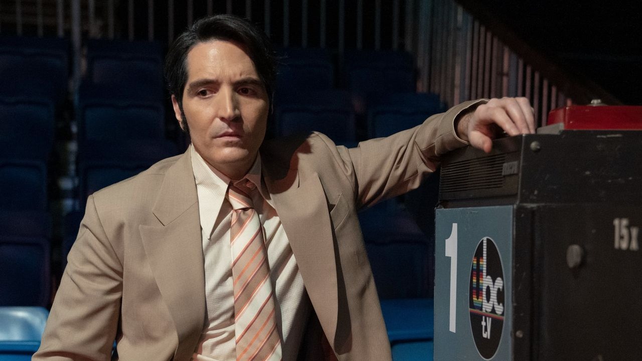 Fani bojkotują horror Late Night With the Devil po doniesieniach o użyciu AI, a reżyser się tłumaczy. „Eksperymentowaliśmy”, źródło grafiki: Late Night With the Devil, Cameron Cairnes, Spooky Pictures, 2024.