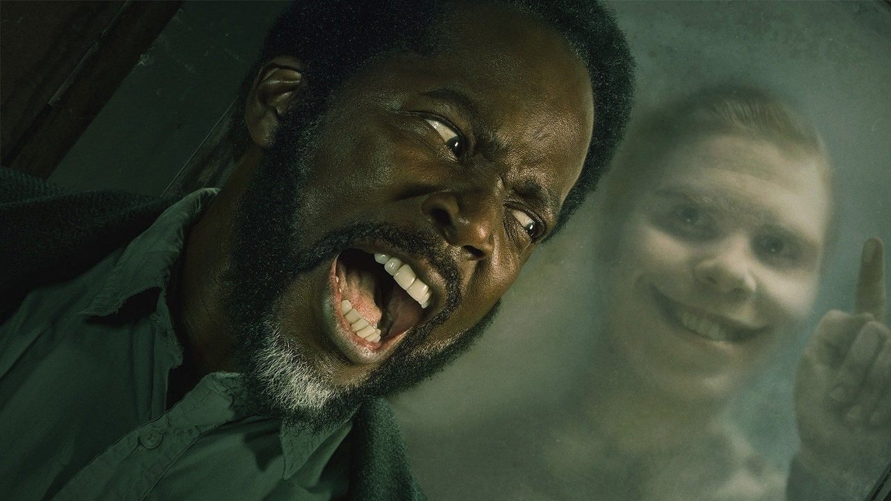 Stamtąd zawędrowało na Netflixa. Obejrzyj u giganta świetny horror sci-fi, który wcześniej był dostępny wyłącznie na HBO Max, źródło grafiki: Stamtąd, John Griffin, MGM Television, 2022.