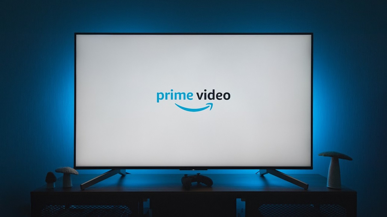 Ile kosztuje Amazon Prime Video w 2025 roku? Cena i oferta, źródło grafiki: Thibault Penin | Unsplash.