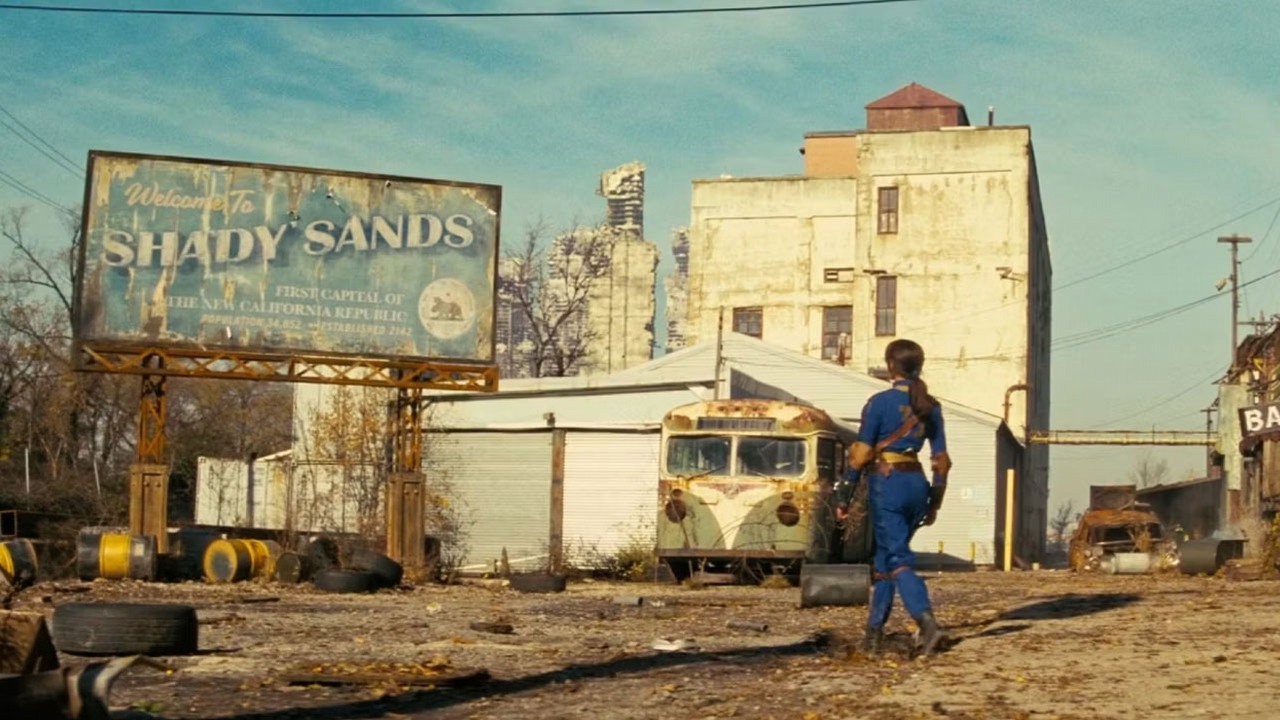 Serial Fallout nie unieważnia gier, których nie stworzyła Bethesda. „Wszystko, co się w nich wydarzyło, w tym w New Vegas, miało miejsce”, źródło grafiki: Amazon.