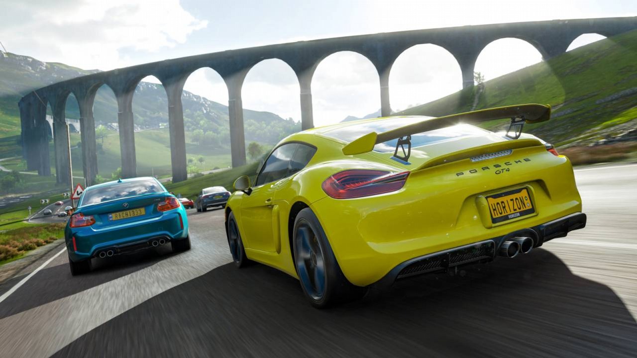 Forza plagiatuje Forzę, Ubisoft jest bity za The Crew, Skoda wkracza na growe salony - Motoprzegląd Drauga, źródło grafiki: Playground Games (screen z gry Forza Horizon 4).